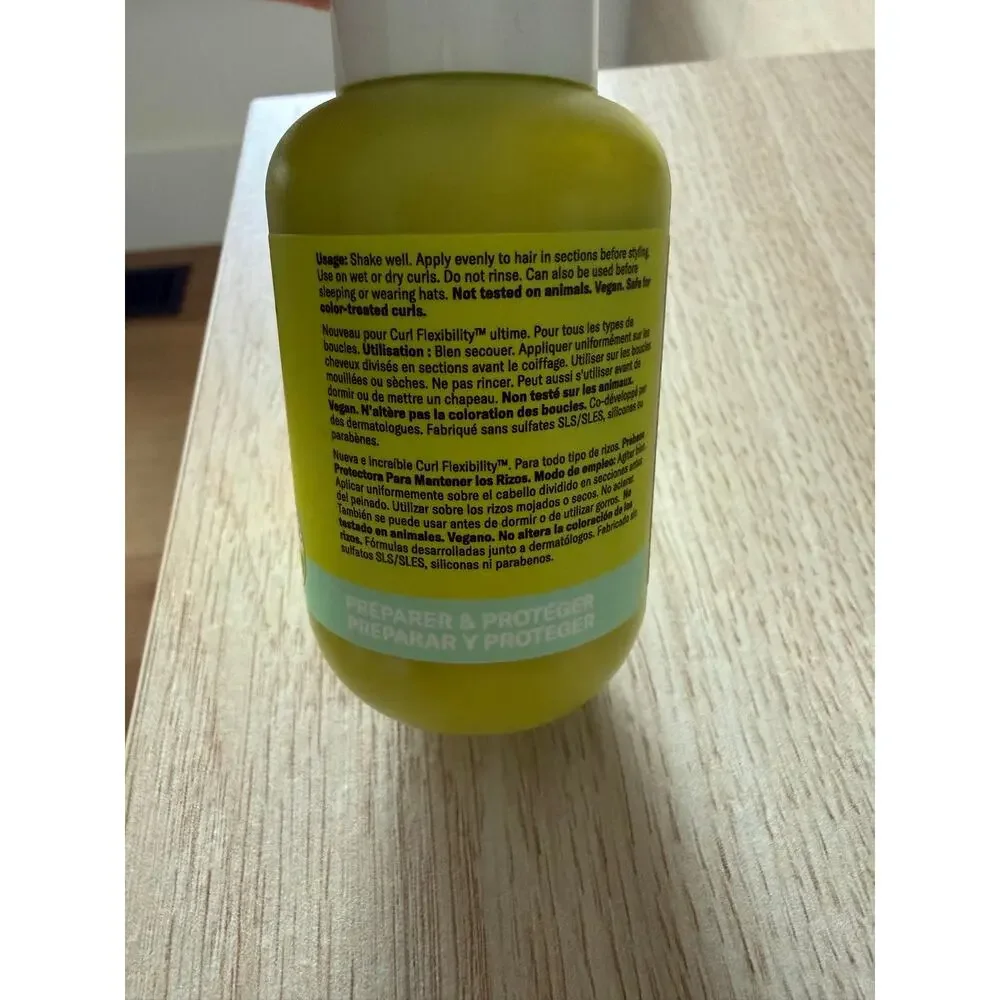 $32 New DevaCurl FlexFactor Curl Protection & Retention Primer 3oz Curl Styler